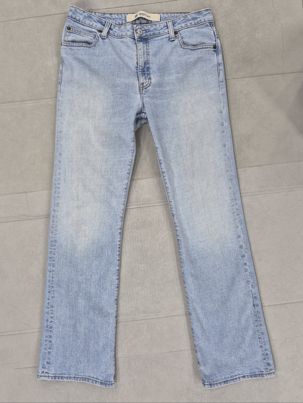 Y2K Gap jeans women's 10R light wash mid rise bootcut stretch